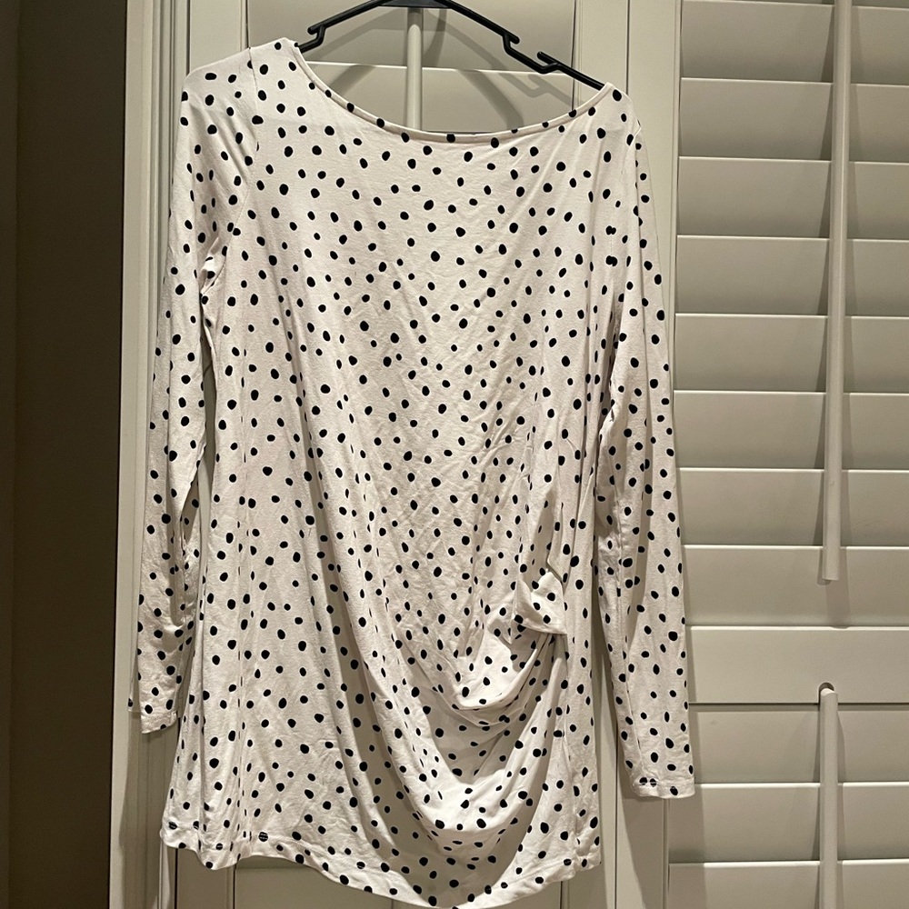 Woman’s Maternity long sleeve too